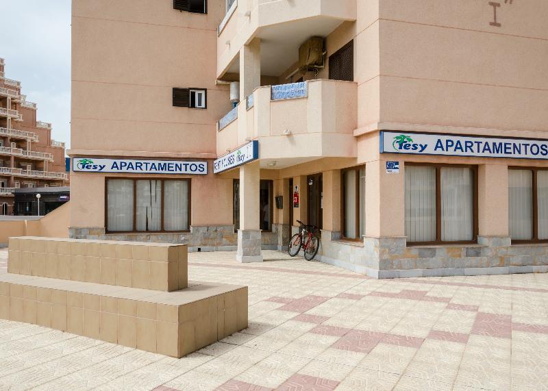Apartamentos Tesy 拉曼加戴尔马尔梅纳 外观 照片